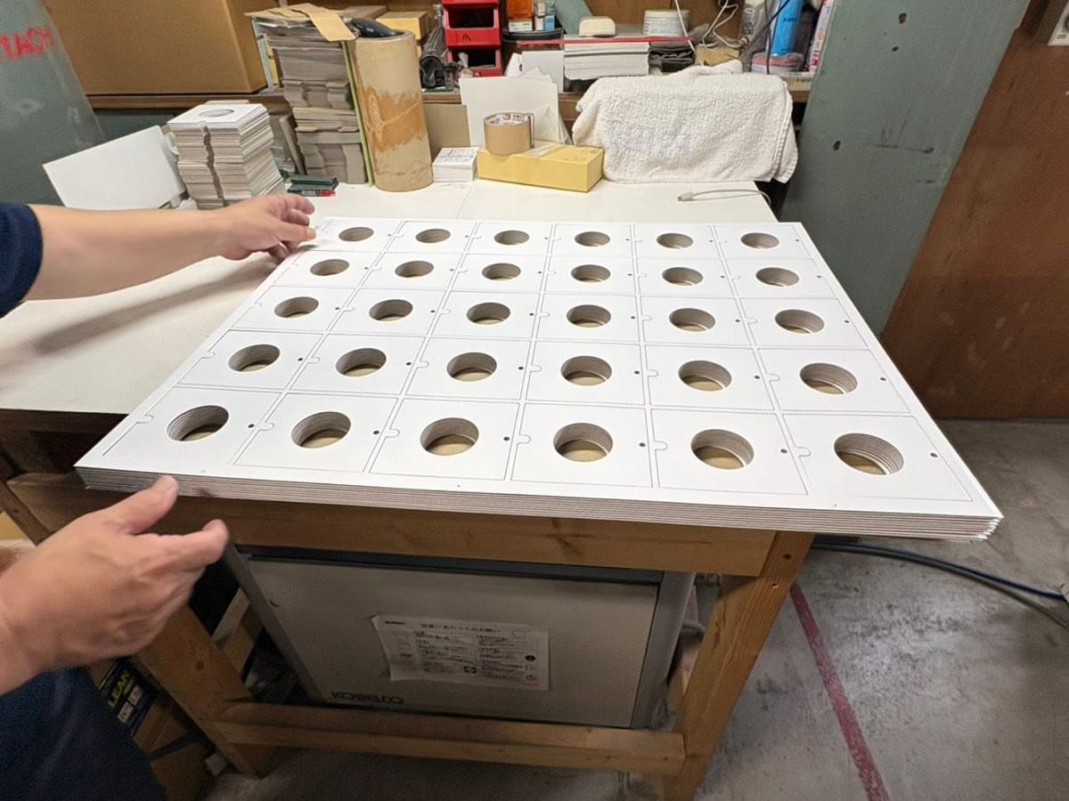 抜き上がりシートを確認する作業